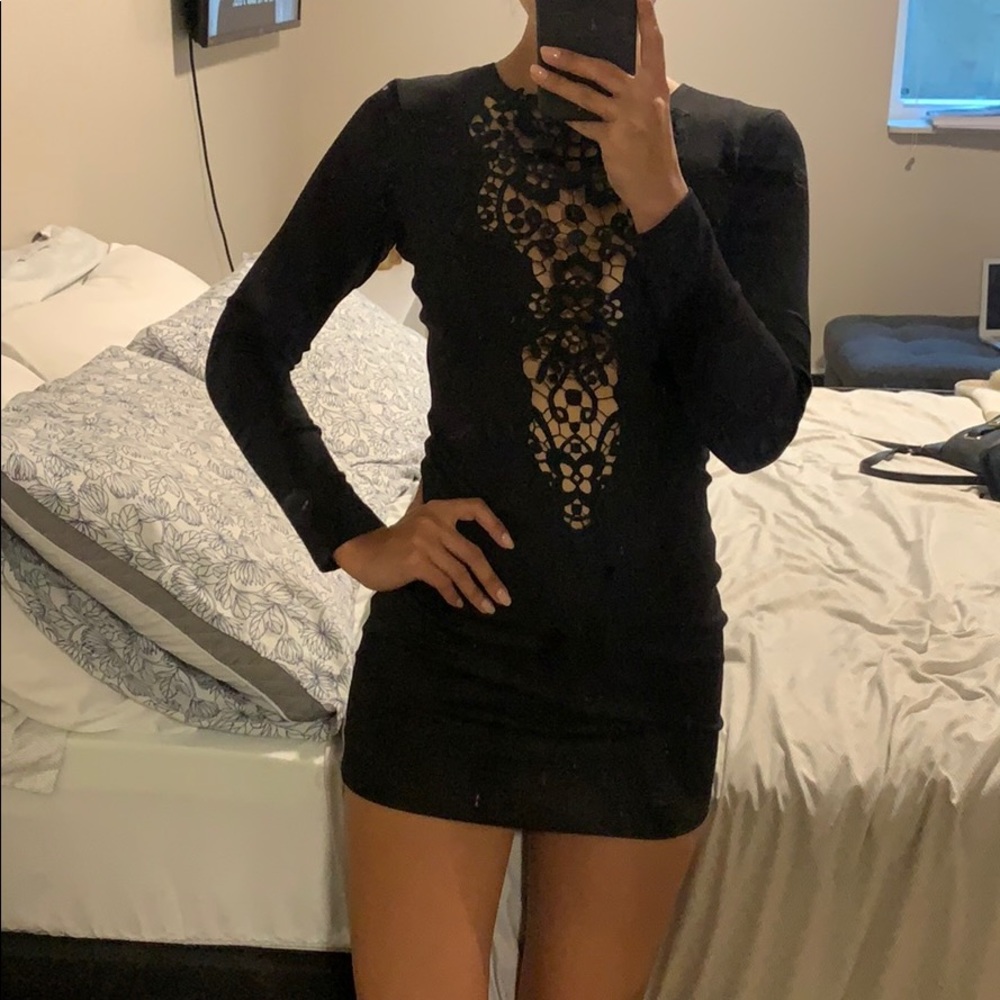 Black long sleeve backless mini dress